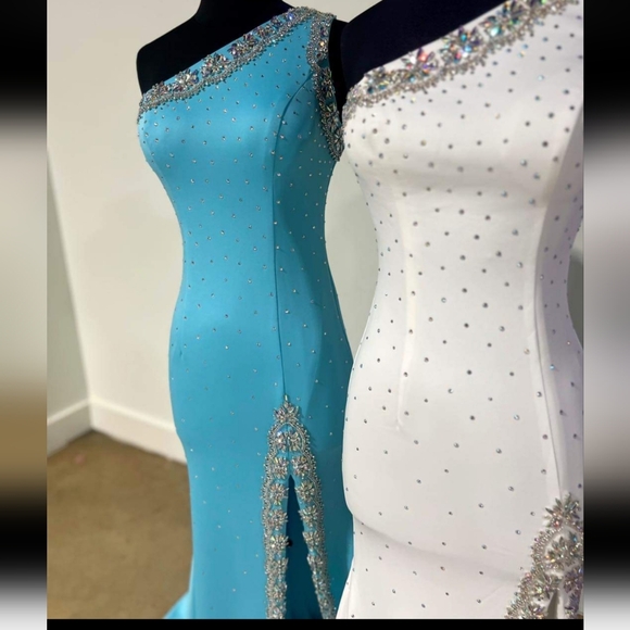 Pageant or Prom Dress - Picture 2 of 4